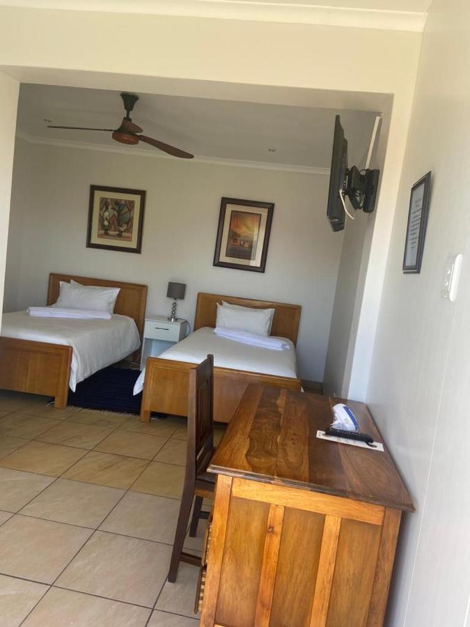 Botleng Guest House Boqate Eksteriør billede