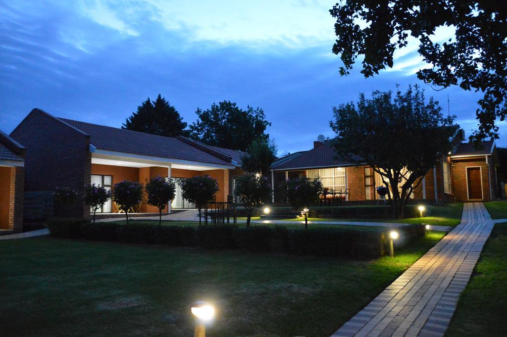 Botleng Guest House Boqate Eksteriør billede